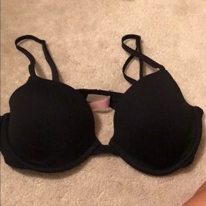 PINK bra- size 34C- barely worn- great condition
